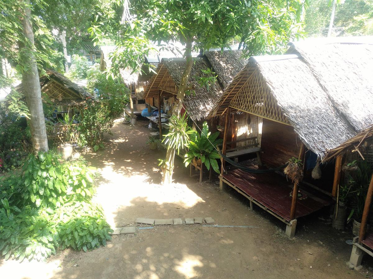 Hotel Easy Huts Ko Lanta Esterno foto