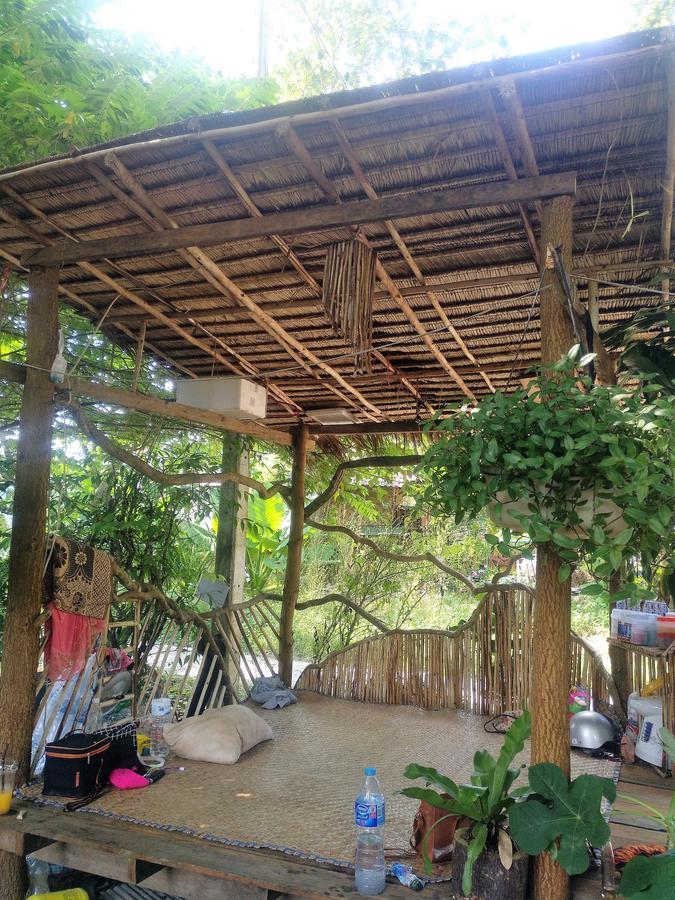 Hotel Easy Huts Ko Lanta Esterno foto
