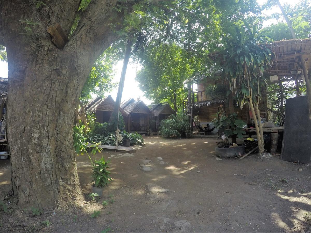 Hotel Easy Huts Ko Lanta Esterno foto
